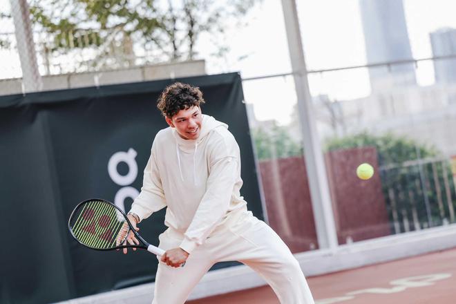 令对手无奈 令对手无奈