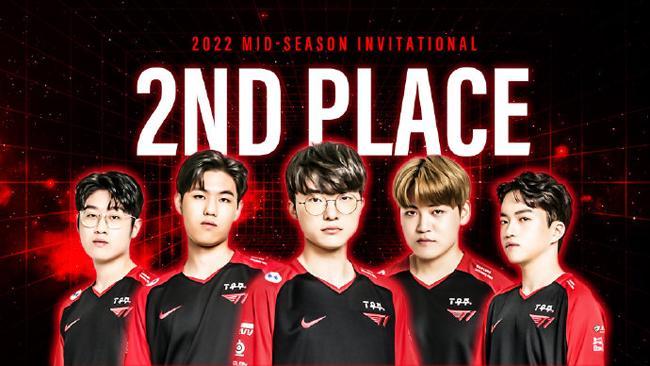 纳托尔曾在 纳托尔曾在