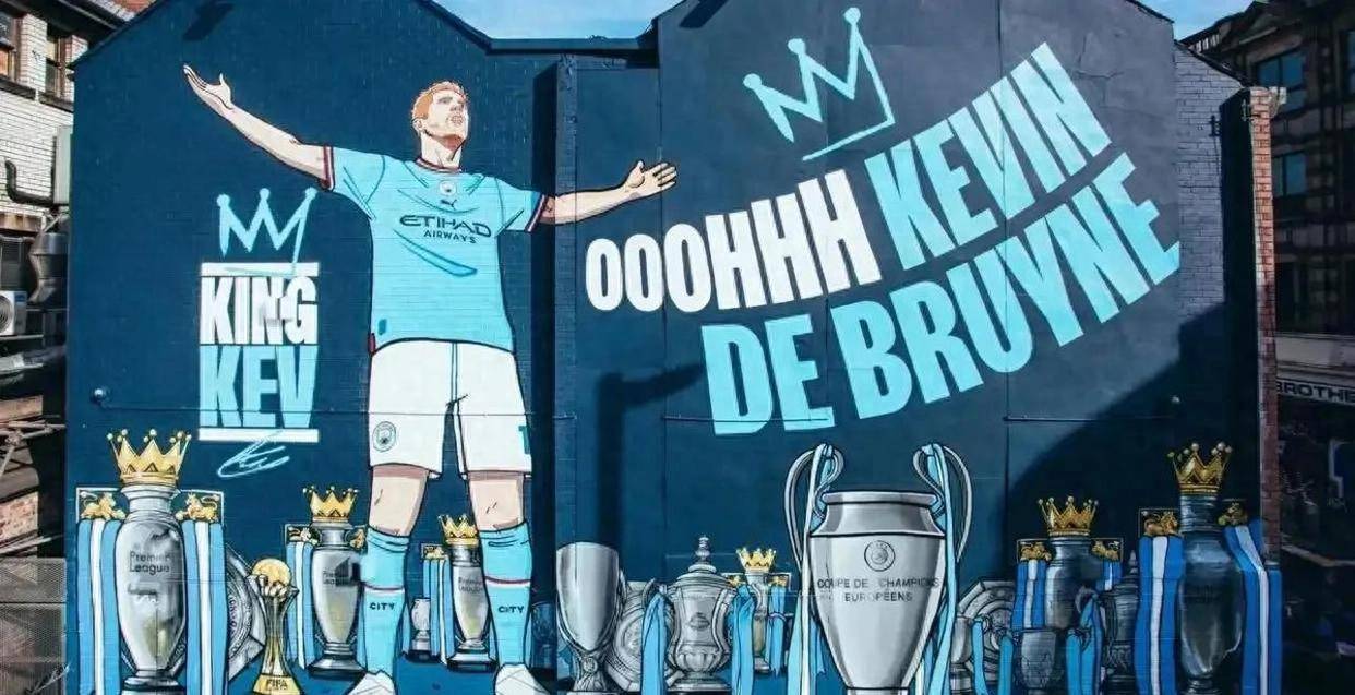 并且在阵容 并且在阵容