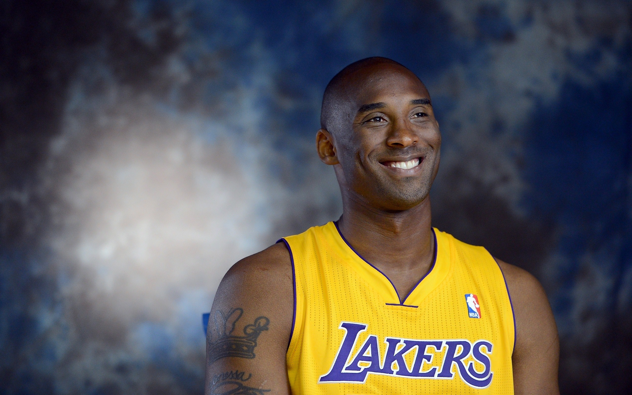 教练憋笑 教练憋笑