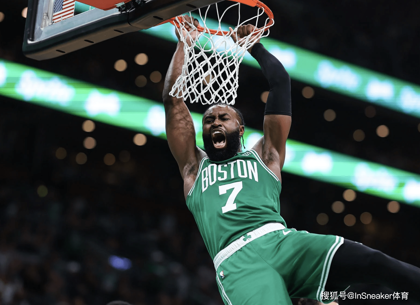 在肘区提前 在肘区提前