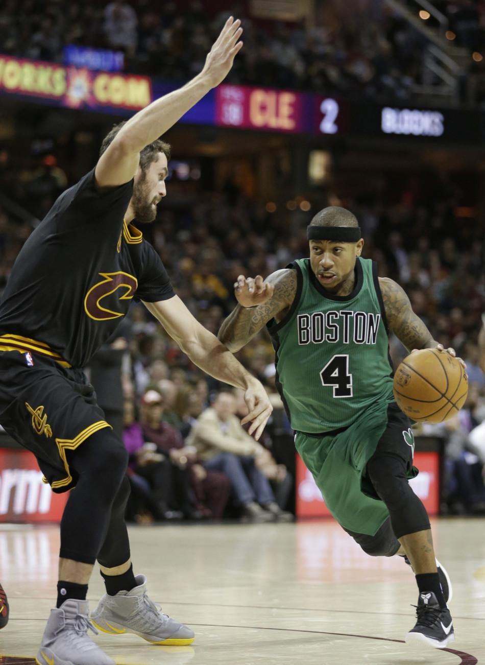 对方被顶得 对方被顶得